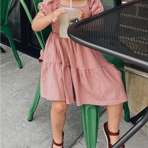 Alice and Ames puffy sleeve dress 👗